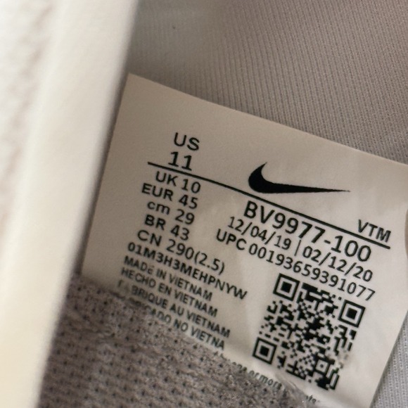 Nike Air Max 2090 Sneakers Black/Gray and White Men\'s Shoes Size 11 Two Pair main image 15